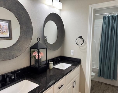 6617 Cedar Elm Drive - Photo Thumbnail 8