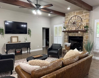 6617 Cedar Elm Drive - Photo Thumbnail 3