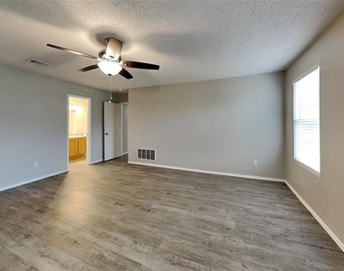 8133 Montecito Drive - Photo Thumbnail 7