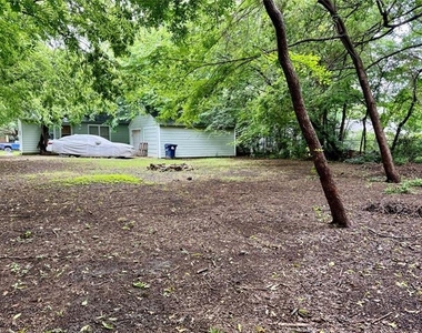 1009 Denton Street - Photo Thumbnail 25