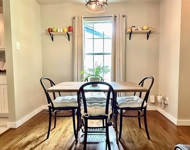 1009 Denton Street - Photo Thumbnail 8