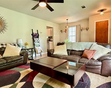 1009 Denton Street - Photo Thumbnail 6
