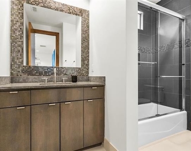 10027 Hillsdale Lane - Photo Thumbnail 27