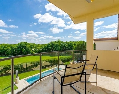 10027 Hillsdale Lane - Photo Thumbnail 33