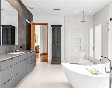 10027 Hillsdale Lane - Photo Thumbnail 16