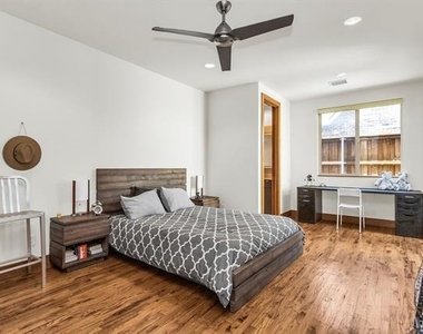 10027 Hillsdale Lane - Photo Thumbnail 28