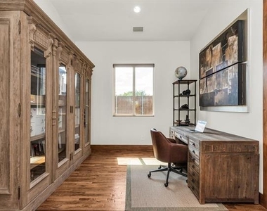 10027 Hillsdale Lane - Photo Thumbnail 18