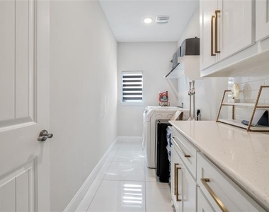 11908 Vista Meadow Lane - Photo Thumbnail 20