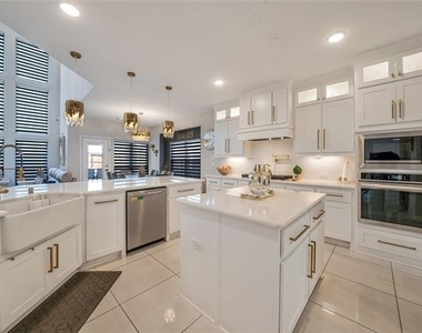 11908 Vista Meadow Lane - Photo Thumbnail 7