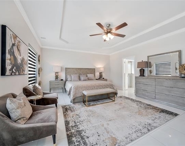 11908 Vista Meadow Lane - Photo Thumbnail 15