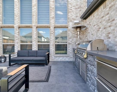 11908 Vista Meadow Lane - Photo Thumbnail 31