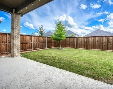 2009 Brookhurst Street - Photo Thumbnail 28