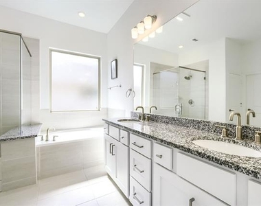 2009 Brookhurst Street - Photo Thumbnail 24