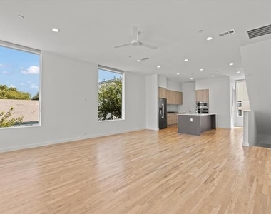 4210 Delano Place - Photo Thumbnail 12