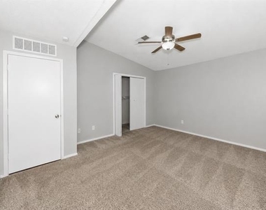 836 Hollow Creek Road - Photo Thumbnail 11