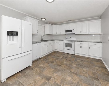 836 Hollow Creek Road - Photo Thumbnail 6