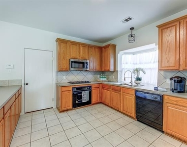 12347 Red Hawk Drive - Photo Thumbnail 13