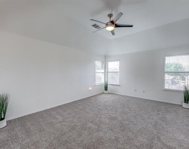 12347 Red Hawk Drive - Photo Thumbnail 17