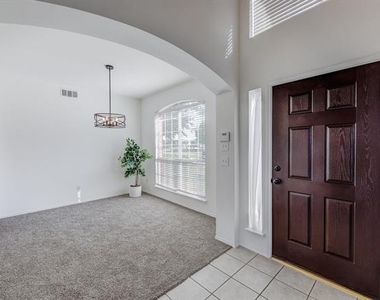 12347 Red Hawk Drive - Photo Thumbnail 2