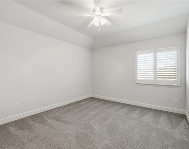 531 Sandy Lane - Photo Thumbnail 15