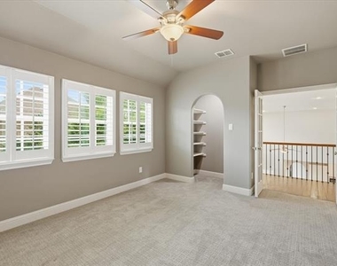 531 Sandy Lane - Photo Thumbnail 13