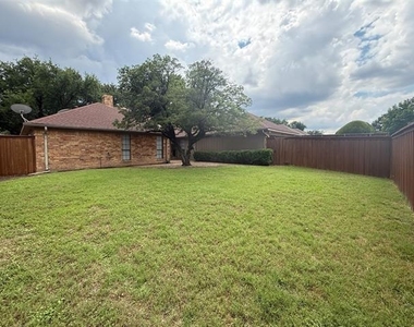 6643 Garlinghouse Lane - Photo Thumbnail 29