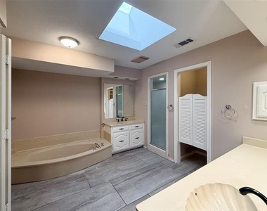6643 Garlinghouse Lane - Photo Thumbnail 20