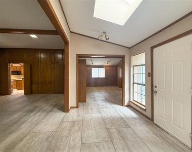 6643 Garlinghouse Lane - Photo Thumbnail 7