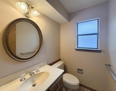 6643 Garlinghouse Lane - Photo Thumbnail 17