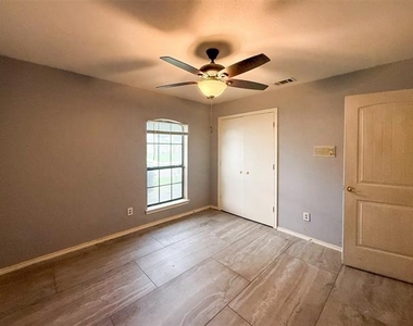 6643 Garlinghouse Lane - Photo Thumbnail 23