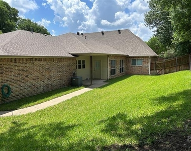 921 Cedar Ridge Drive - Photo Thumbnail 7