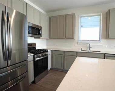 1374 Chisos Way - Photo Thumbnail 8
