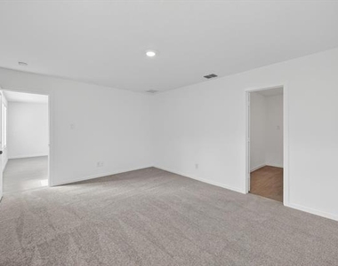 2225 Canteen Street - Photo Thumbnail 4