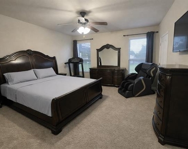 10200 Bennet Drive - Photo Thumbnail 11