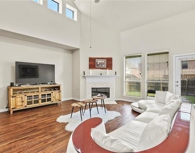 8778 Fisher Drive - Photo Thumbnail 6