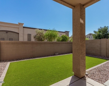 1350 S Greenfield Road - Photo Thumbnail 13