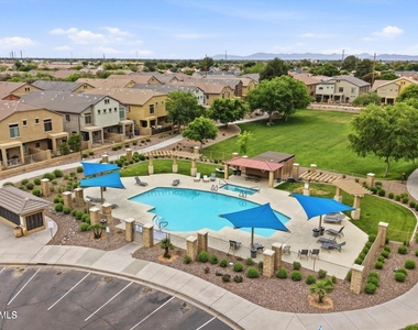 1350 S Greenfield Road - Photo Thumbnail 10