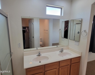1350 S Greenfield Road - Photo Thumbnail 7