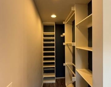 118 Park Drive - Photo Thumbnail 18