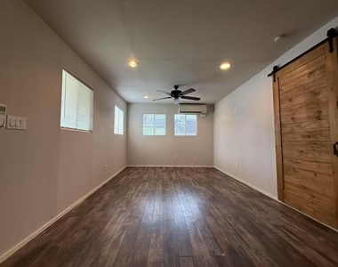 118 Park Drive - Photo Thumbnail 11