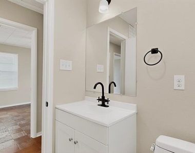 2506 Hillsboro Avenue - Photo Thumbnail 24