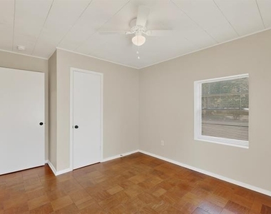 2506 Hillsboro Avenue - Photo Thumbnail 29