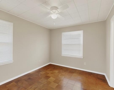 2506 Hillsboro Avenue - Photo Thumbnail 15