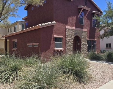 14743 N 177th Avenue - Photo Thumbnail 5