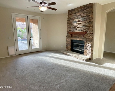 30204 N 73rd Avenue - Photo Thumbnail 8