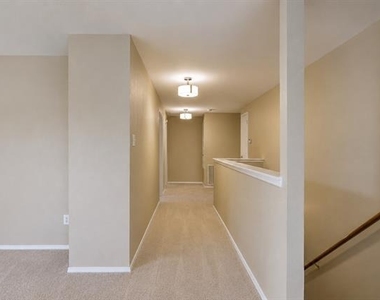 3408 Paradise Valley Drive - Photo Thumbnail 12