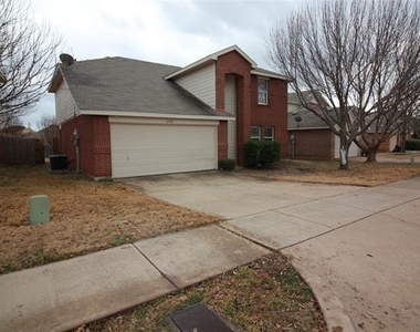 6908 Meadow Way Lane - Photo Thumbnail 17
