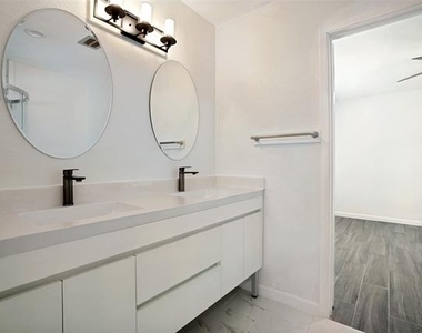 6355 Starnes Road - Photo Thumbnail 15