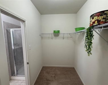 6209 Obsidian Creek Drive - Photo Thumbnail 18