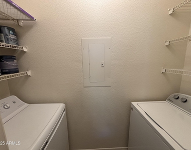 5345 E Van Buren Street - Photo Thumbnail 16